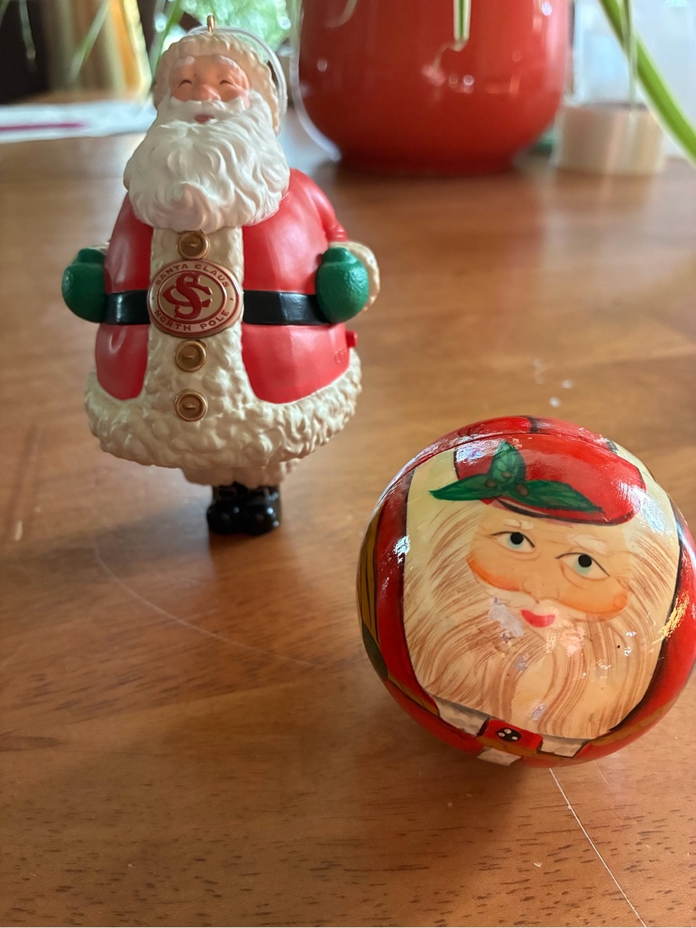 Santa Claus Christmas Ornament Set nesting dolls hallmark
